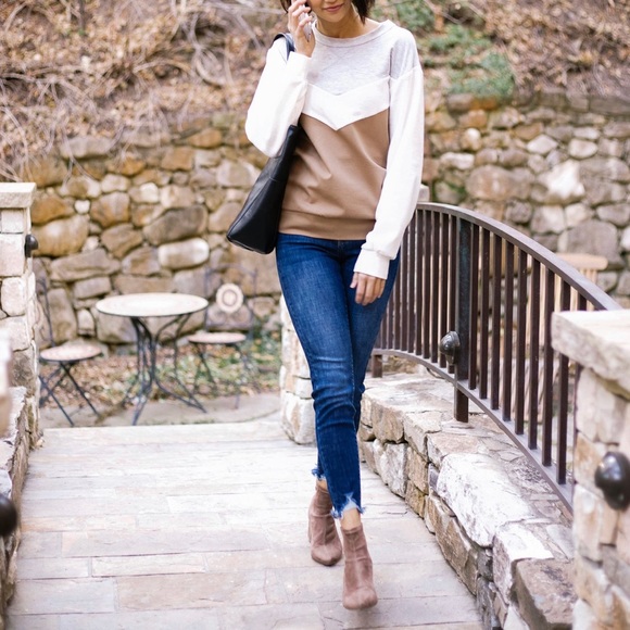 FINAL FEW❗️Catch The Vision Chevron Top - Picture 2 of 6